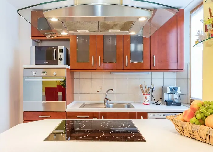 Apartment Vesna Pula